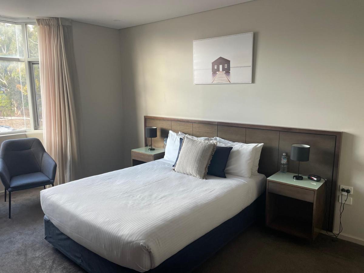 Standard Suite